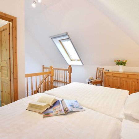 Stoertebeker Appartements - "Stoertebeker Pferdehof" Ralswiek Phòng bức ảnh