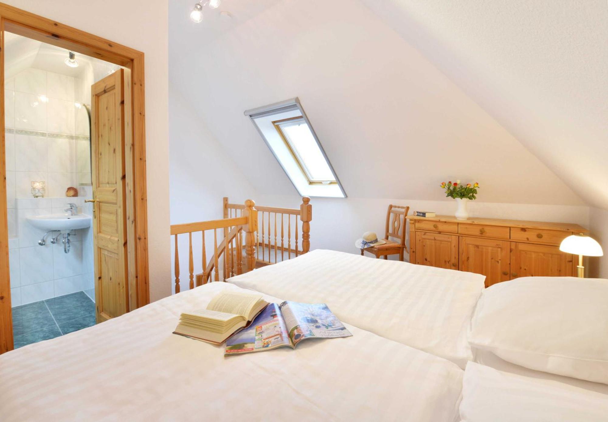 Stoertebeker Appartements - "Stoertebeker Pferdehof" Ralswiek Phòng bức ảnh