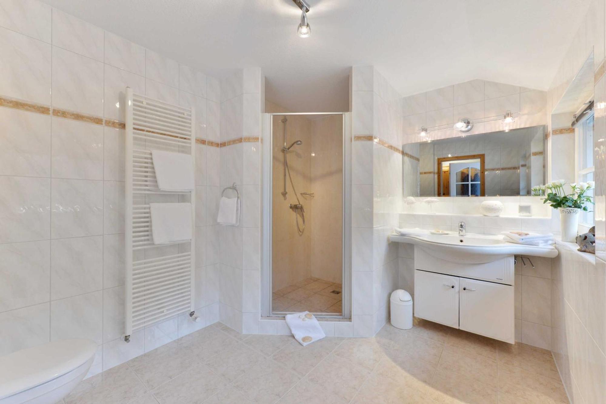 Stoertebeker Appartements - "Stoertebeker Pferdehof" Ralswiek Phòng bức ảnh