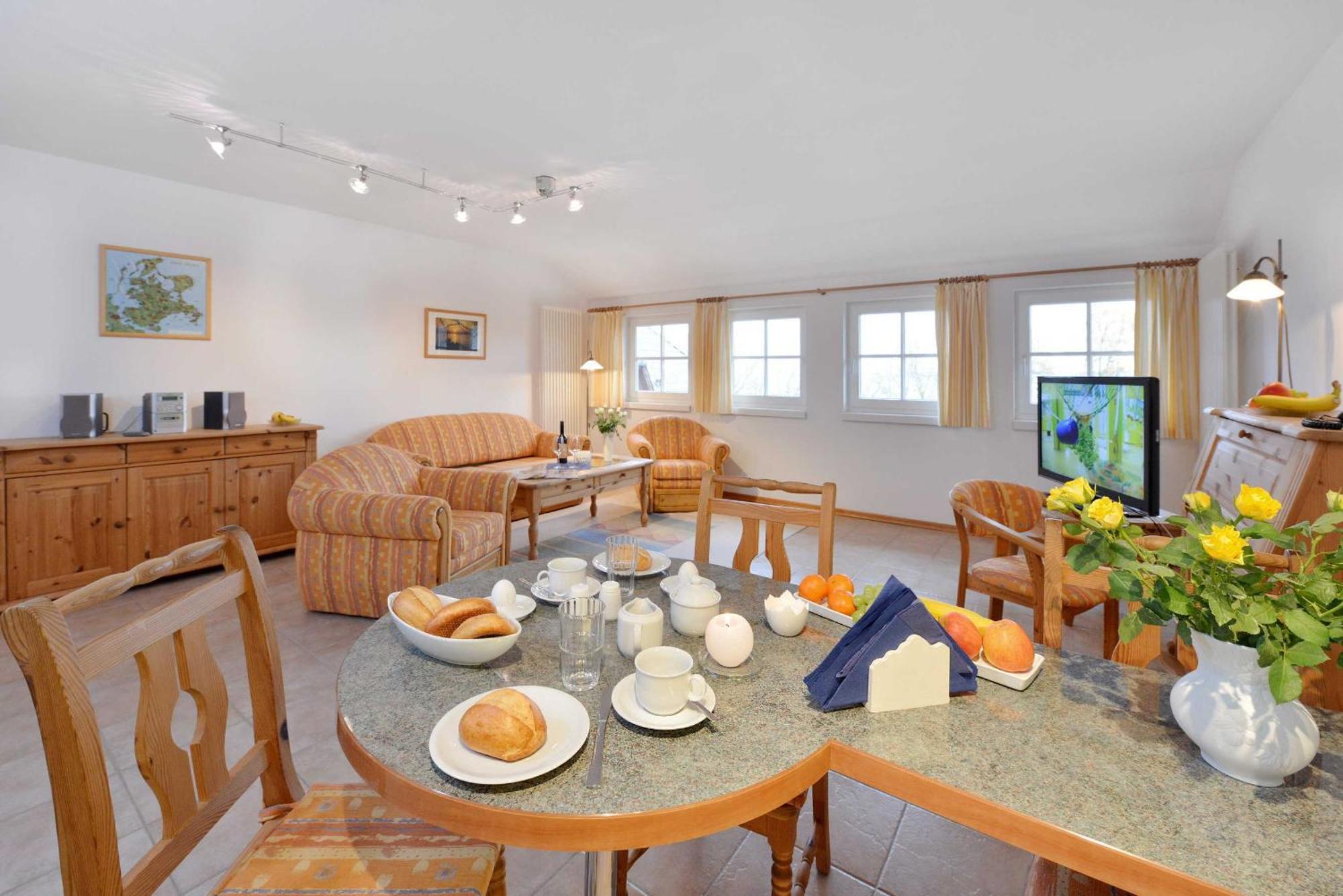 Stoertebeker Appartements - "Stoertebeker Pferdehof" Ralswiek Phòng bức ảnh